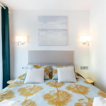Sant Sebastia Moderno A 100 Metros De La Playa سيدجيس